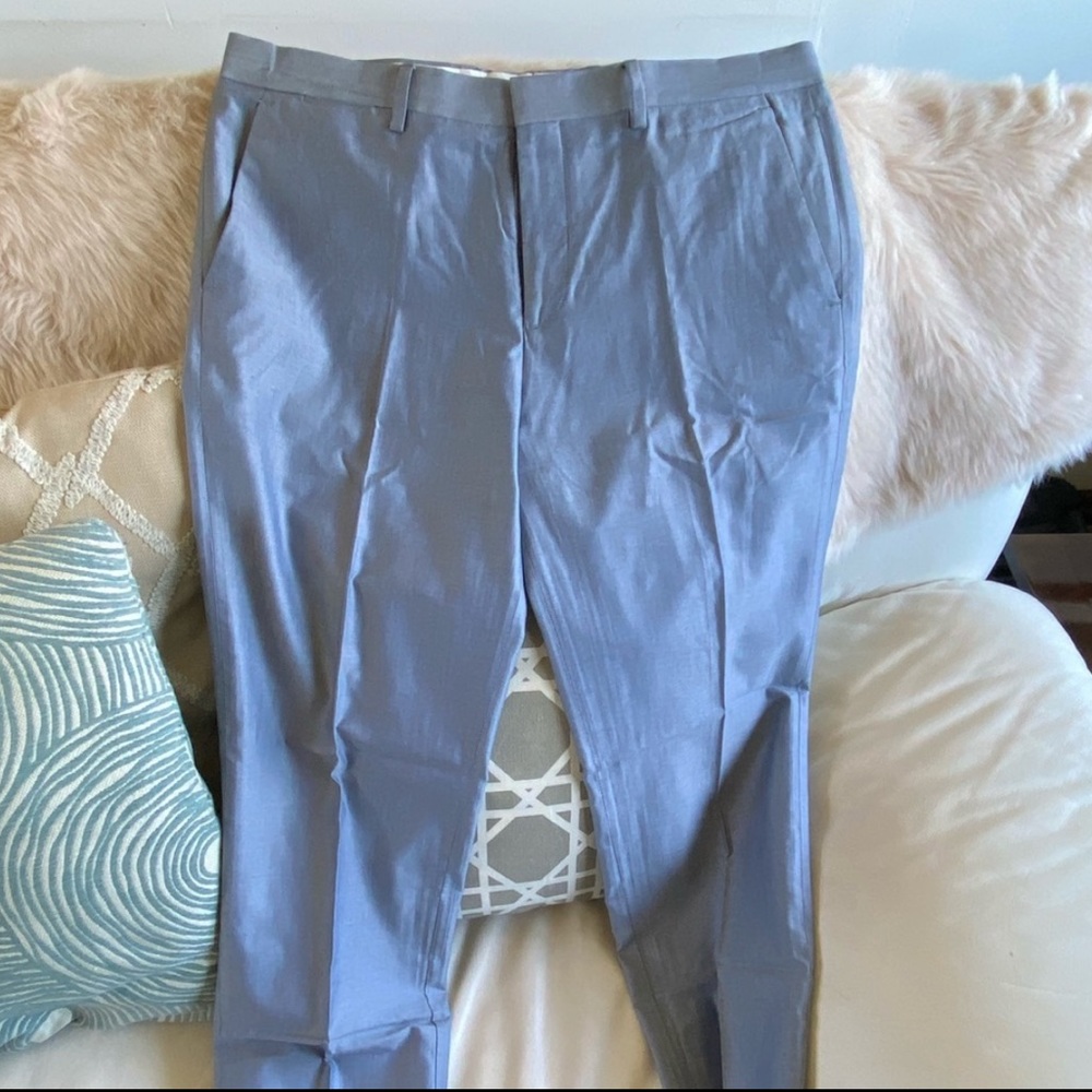 Express suit - Picture 9 of 15
